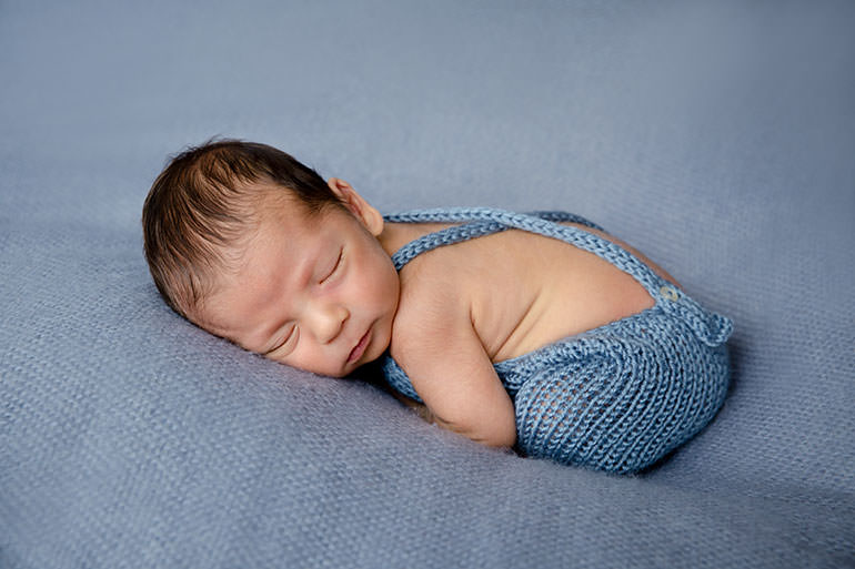 Little boy blue - newborn baby photos