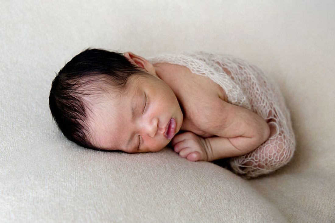 When is the best time for a newborn baby shoot with Vanilla Images